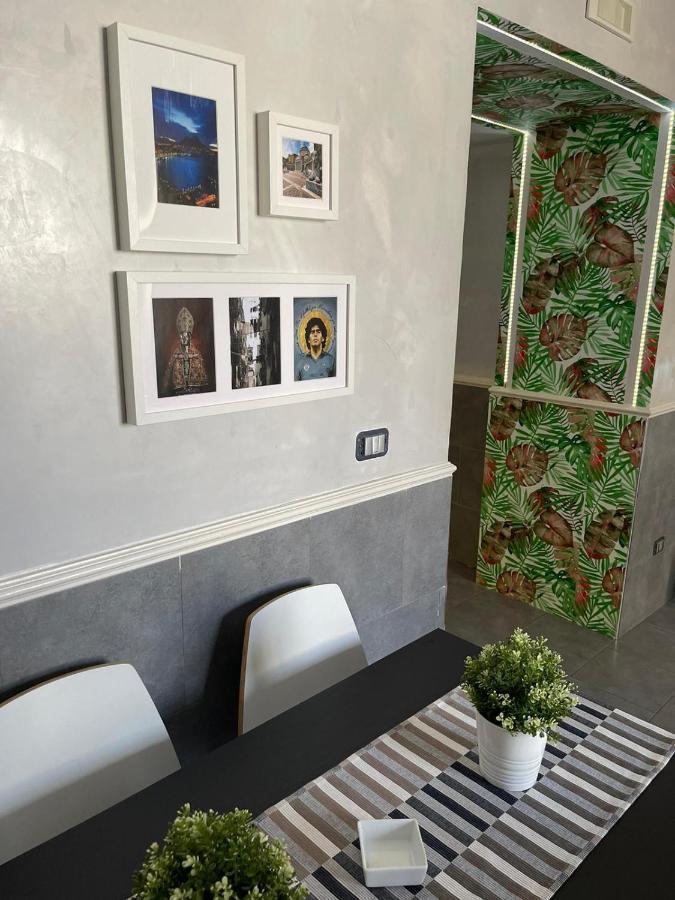 A Un Passo Dal Castello Maschio Angioino Appartment نابولي المظهر الخارجي الصورة