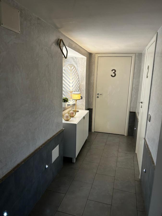 A Un Passo Dal Castello Maschio Angioino Appartment نابولي المظهر الخارجي الصورة